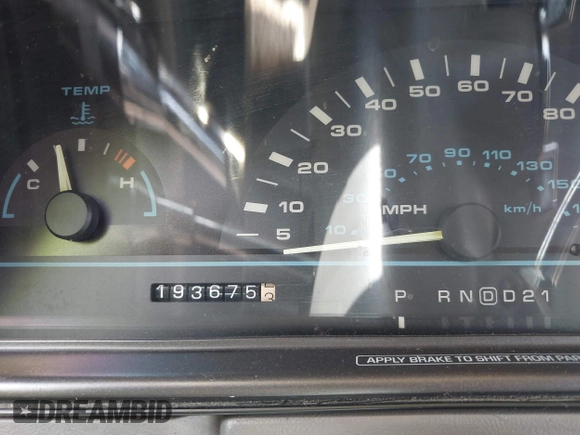 1996 Oldsmobile Cutlass Ciera 1SA VX5 z VIN 1G3AJ55M5T6418193, wystawiony jako IAAI lot #42361441 z przebiegiem 193 675 mil mil oraz . Historia ofert i sprzedaży dostępna na DreamBid. Obrazek 7.