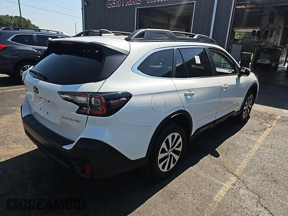 2022 Subaru Outback Premium z VIN 4S4BTADC9N3250090, wystawiony jako IAAI lot #42580767 z przebiegiem 93 354 mil mil oraz . Historia ofert i sprzedaży dostępna na DreamBid. Obrazek 21.