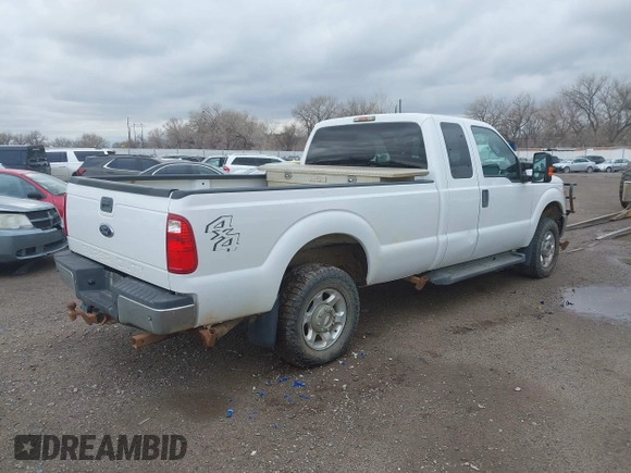 2013 Ford F-250 XL with VIN 1FT7X2B60DEB53722, listed as a IAAI auction lot 41890186 with 236,994 mi miles and . Bid and sale history available at DreamBid. Image 4.