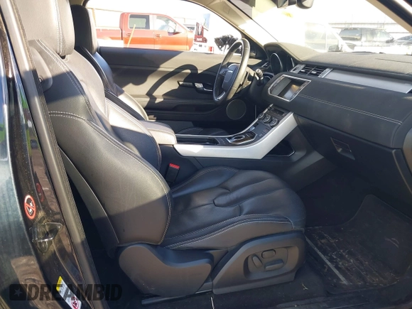 2012 Land Rover Range Rover Evoque Dynamic Premium z VIN SALVT1BG3CH625813, wystawiony jako IAAI lot #40424001 z przebiegiem 76 584 mil mil oraz . Historia ofert i sprzedaży dostępna na DreamBid. Obrazek 5.