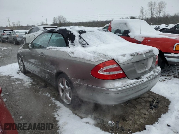 2005 Mercedes-Benz CLK 320 with VIN WDBTK65G35T043686, listed as a Copart auction lot 82688994 with 154,120 mi miles and Clean Title. Bid and sale history available at DreamBid. Image 2.