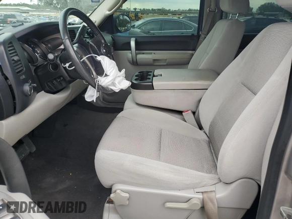 2009 Chevrolet Silverado 1500 LT with VIN 3GCEC23C79G107523, listed as a Copart auction lot 88141755 with 194,858 mi miles and Salvage Title. Bid and sale history available at carsss.com. Image 7.