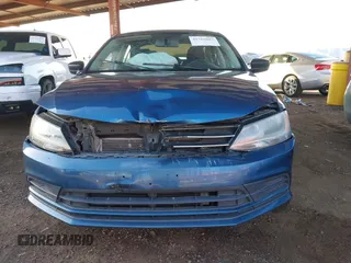 2015 Volkswagen Jetta SE z VIN 3VWD17AJ2FM291120, wystawiony jako IAAI lot #41763085 z przebiegiem 139 272 mil mil oraz . Historia ofert i sprzedaży dostępna na DreamBid. Obrazek 12.