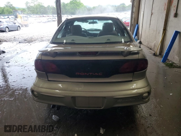 2002 Pontiac Sunfire SE z VIN 1G2JB524627155677, wystawiony jako Copart lot #55771625 z przebiegiem 169 305 mil mil oraz Szkoda całkowita • Salvage title. Historia ofert i sprzedaży dostępna na DreamBid. Obrazek 6.