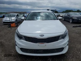 2018 Kia Optima S z VIN 5XXGT4L33JG269080, wystawiony jako Copart lot #61411915 z przebiegiem 54 945 mil mil oraz Szkoda całkowita • Salvage title. Historia ofert i sprzedaży dostępna na DreamBid. Obrazek 5.