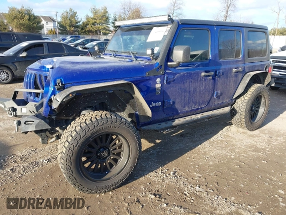 2020 Jeep Wrangler Unlimited Sport S z VIN 1C4HJXDN0LW347487, wystawiony jako IAAI lot #41449066 z przebiegiem 44 007 mil mil oraz . Historia ofert i sprzedaży dostępna na DreamBid. Obrazek 17.