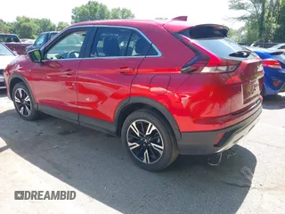 2024 Mitsubishi Eclipse Cross SE z VIN JA4ATWAA7RZ003387, wystawiony jako IAAI lot #42691727 z przebiegiem 40 419 mil mil oraz . Historia ofert i sprzedaży dostępna na DreamBid. Obrazek 3.
