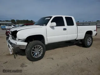 2003 Chevrolet Silverado 1500 LS with VIN 1GCEK19T63E367351, listed as a Copart auction lot 47321525 with 234,404 mi miles and Salvage Title. Bid and sale history available at carsss.com. Image 1.