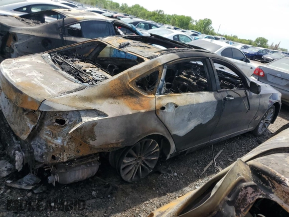 2015 Hyundai Genesis 3.8L with VIN KMHGN4JE0FU091477, listed as a Copart auction lot 50513325 with 83,930 mi miles and Salvage Title. Bid and sale history available at carsss.com. Image 3.