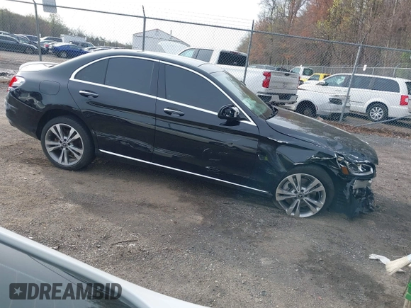 2018 Mercedes-Benz C 300 с VIN WDDWF4KB9JR413830, выставлен на аукционе IAAI как лот 41938545 с пробегом 48 385 миль миль и . История ставок и продаж доступна на DreamBid. Изображение 13.