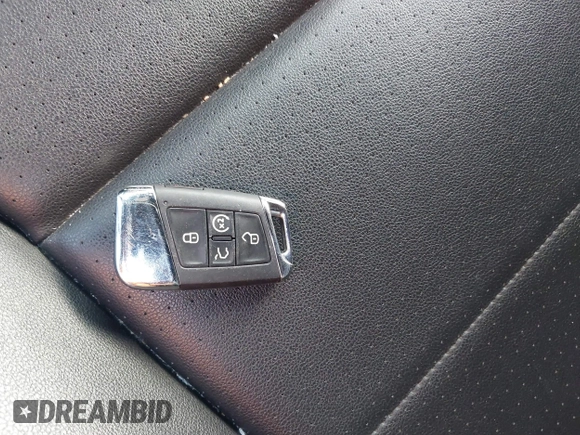 2021 Volkswagen Atlas SE with VIN 1V2WE2CA3MC240934, listed as a IAAI auction lot 41739347 with 44,485 mi miles and . Bid and sale history available at DreamBid. Image 11.