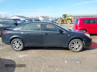 2009 Saturn Aura XR z VIN 1G8ZV57B09F118390, wystawiony jako IAAI lot #41813882 z przebiegiem 140 271 mil mil oraz . Historia ofert i sprzedaży dostępna na DreamBid. Obrazek 13.