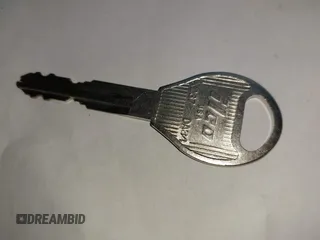 2006 Nissan Frontier Nismo с VIN 1N6AD06WX6C461277, выставлен на аукционе IAAI как лот 42393700 с пробегом 294 094 миль миль и . История ставок и продаж доступна на DreamBid. Изображение 11.
