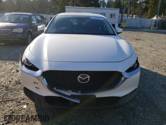 2020 Mazda CX-30 with VIN 3MVDMABL2LM134849, listed as a Copart auction lot 47198735 with 31,797 mi miles and Salvage Title. Bid and sale history available at DreamBid. Image 5.