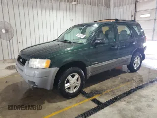 2002 Ford Escape XLS Value with VIN 1FMYU01B32KC48043, listed as a Copart auction lot 63011005 with 167,185 mi miles and Salvage title. Bid and sale history available at DreamBid. Image 1.