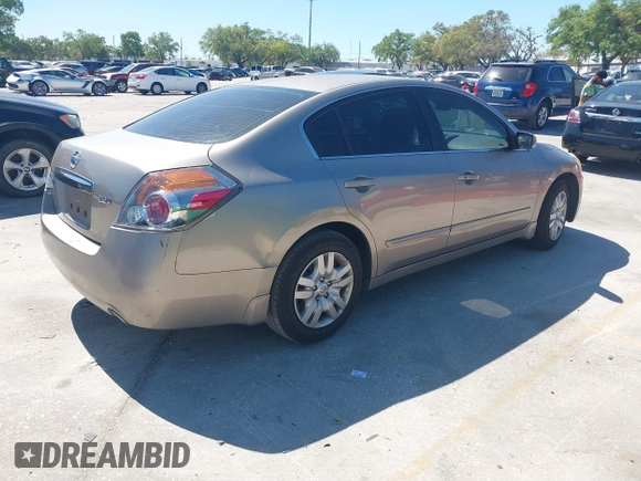 2012 Nissan Altima S with VIN 1N4AL2AP0CC220637, listed as a IAAI auction lot 41842522 with 132,622 mi miles and . Bid and sale history available at carsss.com. Image 4.