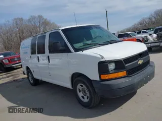 2008 Chevrolet Express Cargo Van with VIN 1GCFG15X581221469, listed as a IAAI auction lot 41782130 with 349,529 mi miles. Bid and sale history available at carsss.com. Image 1.