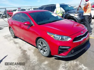 2021 Kia Forte LXS z VIN 3KPF24AD9ME330665, wystawiony jako IAAI lot #41817755 z przebiegiem 93 215 mil mil oraz . Historia ofert i sprzedaży dostępna na DreamBid. Obrazek 1.