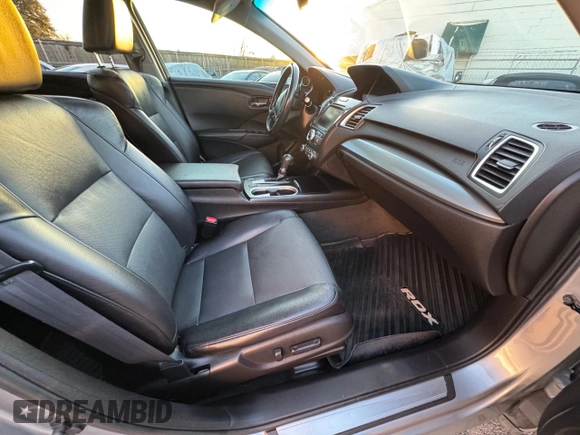 2018 Acura RDX Technology with VIN 5J8TB3H50JL010568, listed as a Copart auction lot 87761635 with 129,034 mi miles and Clean Title. Bid and sale history available at DreamBid. Image 5.