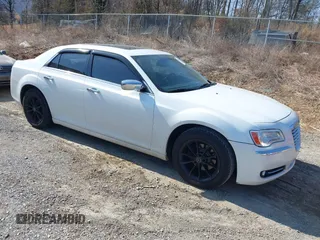 2012 Chrysler 300 Limited with VIN 2C3CCACG8CH252814, listed as a IAAI auction lot 41780016 with 176,901 mi miles. Bid and sale history available at carsss.com. Image 1.