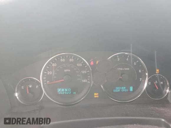 2006 Jeep Commander Limited with VIN 1J8HG58N86C337575, listed as a Copart auction lot 44601315 with 142,922 mi miles and Clean title. Bid and sale history available at DreamBid. Image 9.