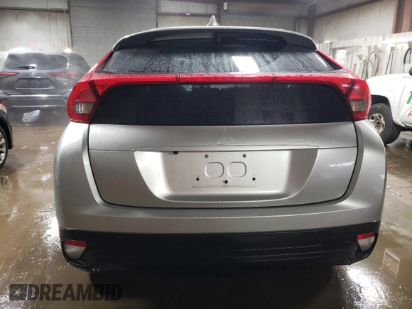 2020 Mitsubishi Eclipse Cross LE z VIN JA4AS4AA1LZ037727, wystawiony jako Copart lot #44643975 z przebiegiem 81 877 mil mil oraz Szkoda całkowita • Salvage title. Historia ofert i sprzedaży dostępna na DreamBid. Obrazek 6.