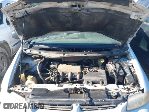 1998 Dodge Caravan Sport with VIN 2B4GP4438WR787782, listed as a IAAI auction lot 41385563 with 199,358 mi miles and . Bid and sale history available at carsss.com. Image 10.