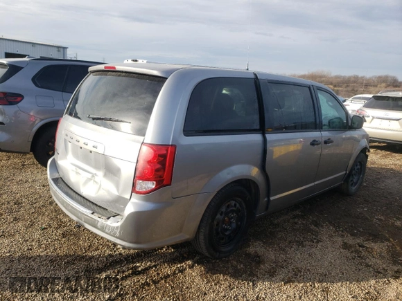 2020 Dodge Grand Caravan SE with VIN 2C4RDGBG5LR231498, listed as a Copart auction lot 84172944 with 14,749 mi miles and Salvage Title. Bid and sale history available at DreamBid. Image 3.
