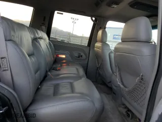 1999 Chevrolet Tahoe with VIN 1GNEC13R4XJ568244, listed as a Copart auction lot 85397504 with 111,327 mi miles and Clean Title. Bid and sale history available at carsss.com. Image 11.