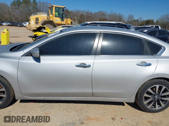 2017 Nissan Altima SV with VIN 1N4AL3AP4HC222307, listed as a IAAI auction lot 41589442 with 117,122 mi miles and . Bid and sale history available at carsss.com. Image 14.