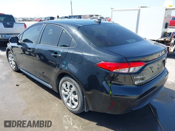 2022 Toyota Corolla LE with VIN JTDEPMAE4NJ210119, listed as a IAAI auction lot 41816013 with 50,431 mi miles. Bid and sale history available at carsss.com. Image 3.