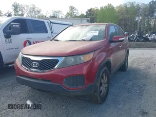 2011 Kia Sorento LX with VIN 5XYKT3A18BG015478, listed as a IAAI auction lot 41966265 with 98,269 mi miles. Bid and sale history available at carsss.com. Image 2.