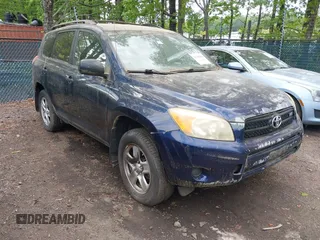 2007 Toyota RAV4 with VIN JTMZK33V176009372, listed as a IAAI auction lot 42145001 with 193,270 mi miles. Bid and sale history available at carsss.com. Image 1.
