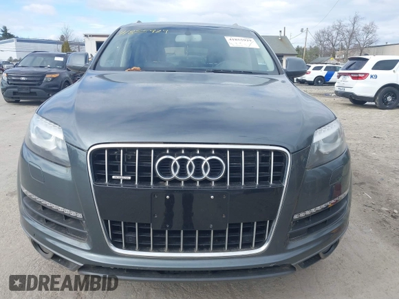 2013 Audi Q7 3.0T Premium Plus with VIN WA1LGAFE8DD014173, listed as a IAAI auction lot 41855929 with 156,617 mi miles. Bid and sale history available at carsss.com. Image 6.