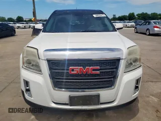 2015 GMC Terrain SLE z VIN 2GKALMEK2F6409618, wystawiony jako Copart lot #58039415 z przebiegiem 100 783 mil mil oraz Szkoda całkowita • Salvage title. Historia ofert i sprzedaży dostępna na DreamBid. Obrazek 5.