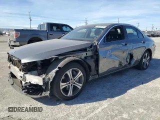 2020 Mercedes-Benz E-Class E 350 with VIN W1KZF8DB9LA829265, listed as a Copart auction lot 42618075 with 52,114 mi miles and Salvage Title. Bid and sale history available at carsss.com. Image 1.