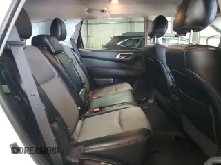 2019 Nissan Pathfinder S with VIN 5N1DR2MM0KC633465, listed as a Copart auction lot 59626475 with 38,019 mi miles and Salvage title. Bid and sale history available at DreamBid. Image 11.