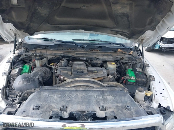 2018 Ram 2500 Tradesman with VIN 3C6UR5CL5JG357477, listed as a IAAI auction lot 41678900 with 247,787 mi miles. Bid and sale history available at carsss.com. Image 10.