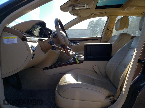 2011 Mercedes-Benz S-Class S 550 with VIN WDDNG8GB8BA365715, listed as a Copart auction lot 50122985 with 95,525 mi miles and Clean Title. Bid and sale history available at carsss.com. Image 7.