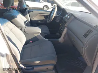 2007 Honda Pilot EX with VIN 5FNYF28417B043598, listed as a IAAI auction lot 41535648 with 171,012 mi miles. Bid and sale history available at carsss.com. Image 5.