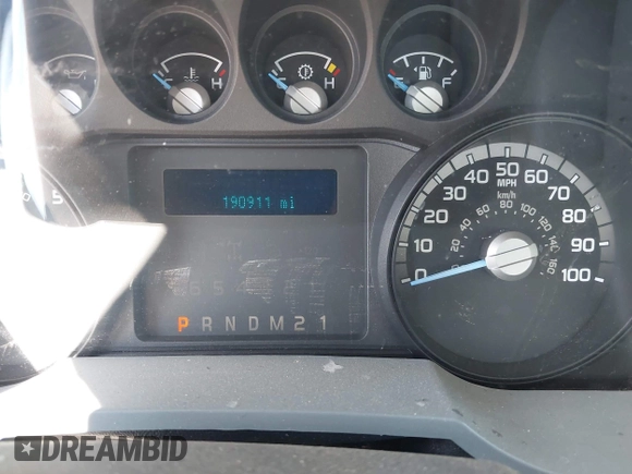 2016 Ford Super Duty F-250 SRW XL with VIN 1FTBF2A64GEC03217, listed as a IAAI auction lot 42048197 with 190,911 mi miles. Bid and sale history available at carsss.com. Image 7.