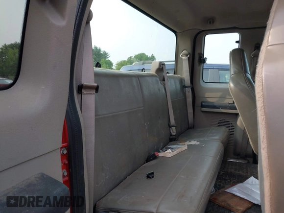 2008 Ford F-250 XL with VIN 1FTSX21538EE56602, listed as a IAAI auction lot 42364301 with 104,546 mi miles and . Bid and sale history available at DreamBid. Image 8.