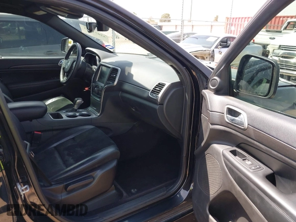 2017 Jeep Grand Cherokee Altitude with VIN 1C4RJEAG2HC816473, listed as a IAAI auction lot 42071543 with 171,096 mi miles and . Bid and sale history available at DreamBid. Image 5.