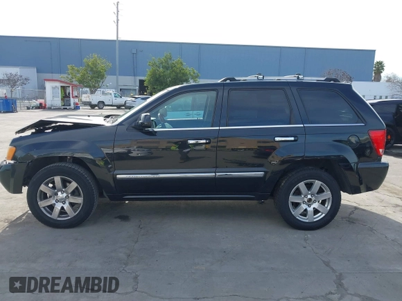 2009 Jeep Grand Cherokee with VIN 1J8HS68T49C524111, listed as a IAAI auction lot 41605917 with 133,441 mi miles and . Bid and sale history available at DreamBid. Image 15.
