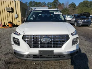 2024 Hyundai Venue SEL with VIN KMHRC8A31RU280227, listed as a Copart auction lot 48854665 with 28,050 mi miles and Salvage Title. Bid and sale history available at DreamBid. Image 5.