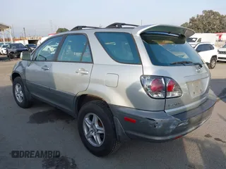 2003 Lexus RX 300 with VIN JTJGF10U030154568, listed as a IAAI auction lot 41473451 with 287,675 mi miles and . Bid and sale history available at DreamBid. Image 3.
