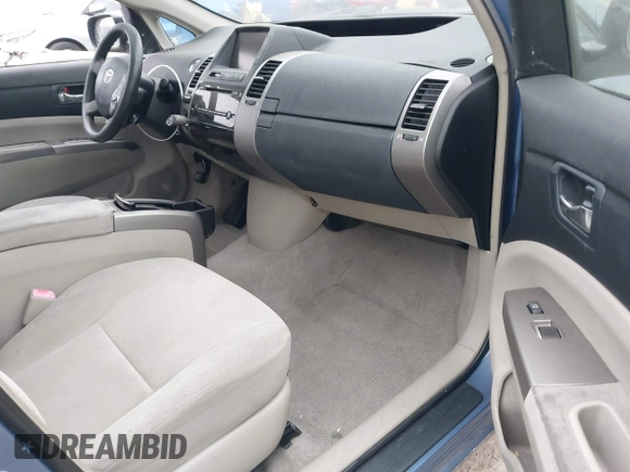 2006 Toyota Prius with VIN JTDKB20U567079117, listed as a IAAI auction lot 41703338 with Not Provided miles. Bid and sale history available at carsss.com. Image 5.
