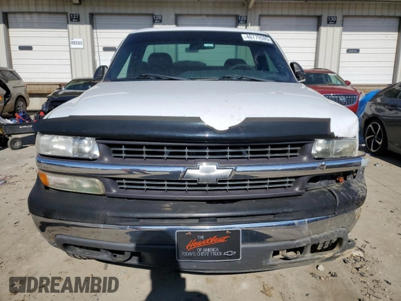2000 Chevrolet Silverado 1500 with VIN 1GCEK14T1YZ263275, listed as a Copart auction lot 46779595 with 144,052 mi miles and Salvage Title. Bid and sale history available at carsss.com. Image 5.
