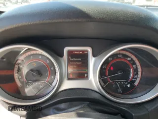 2017 Dodge Journey SXT with VIN 3C4PDCBG2HT521671, listed as a Copart auction lot 52565935 with 116,440 mi miles and Salvage Title. Bid and sale history available at DreamBid. Image 9.