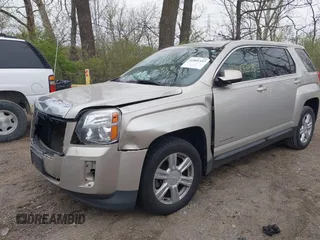 2014 GMC Terrain SLE z VIN 2GKALMEK8E6131127, wystawiony jako IAAI lot #42001353 z przebiegiem 140 813 mil mil oraz . Historia ofert i sprzedaży dostępna na DreamBid. Obrazek 6.